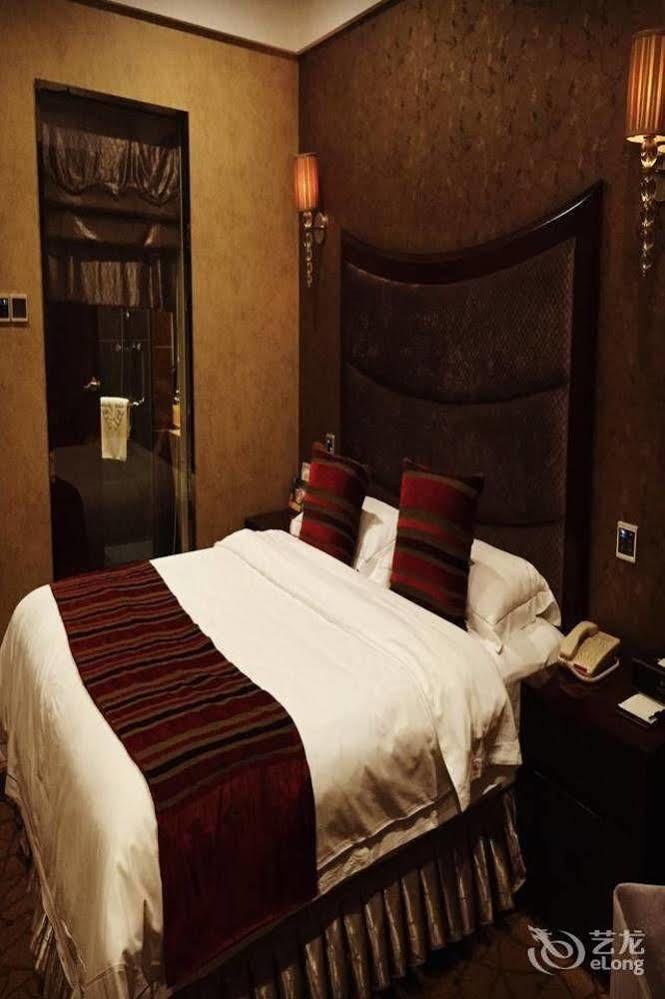 Leshan Celebrity Hotel Esterno foto